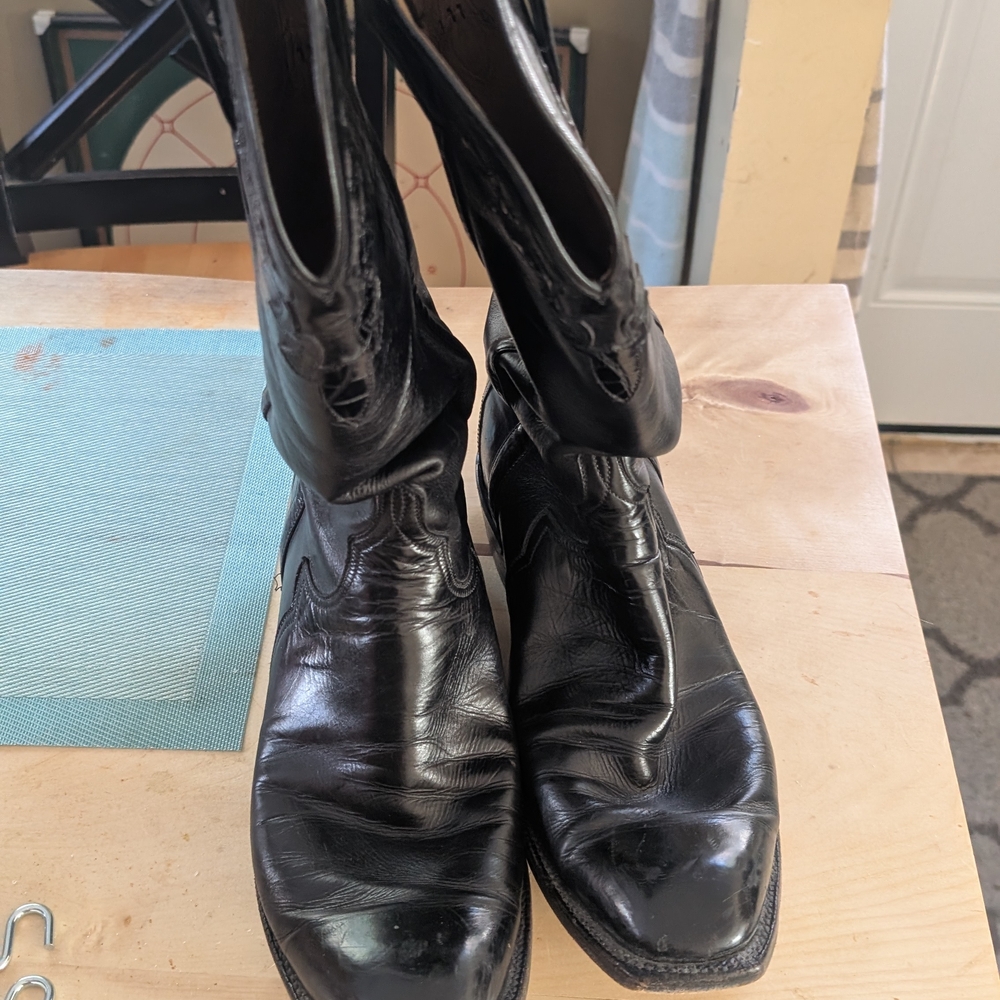 Men's Black Leather Boots Lucchese Handmade Classic.